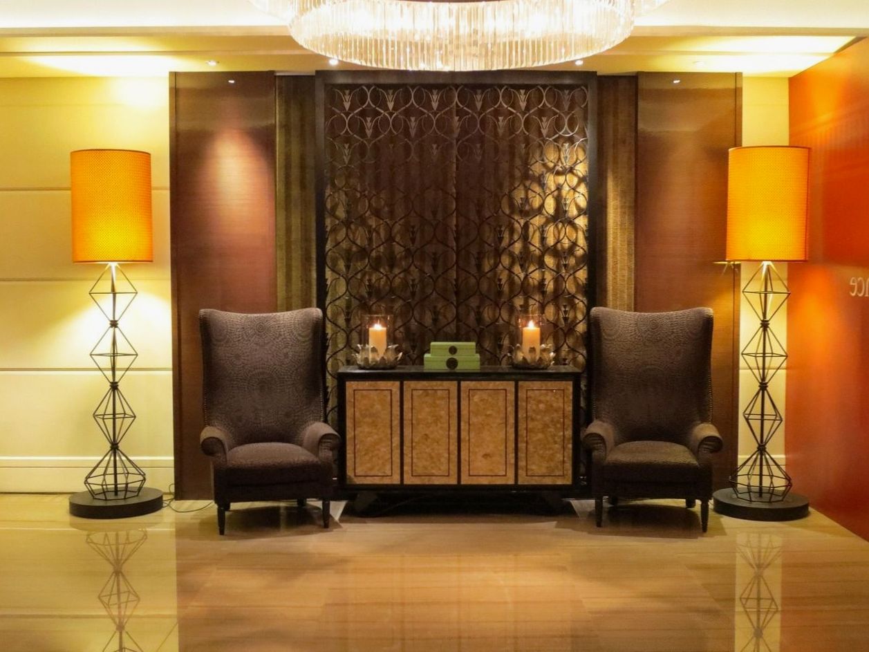 Private bar corner