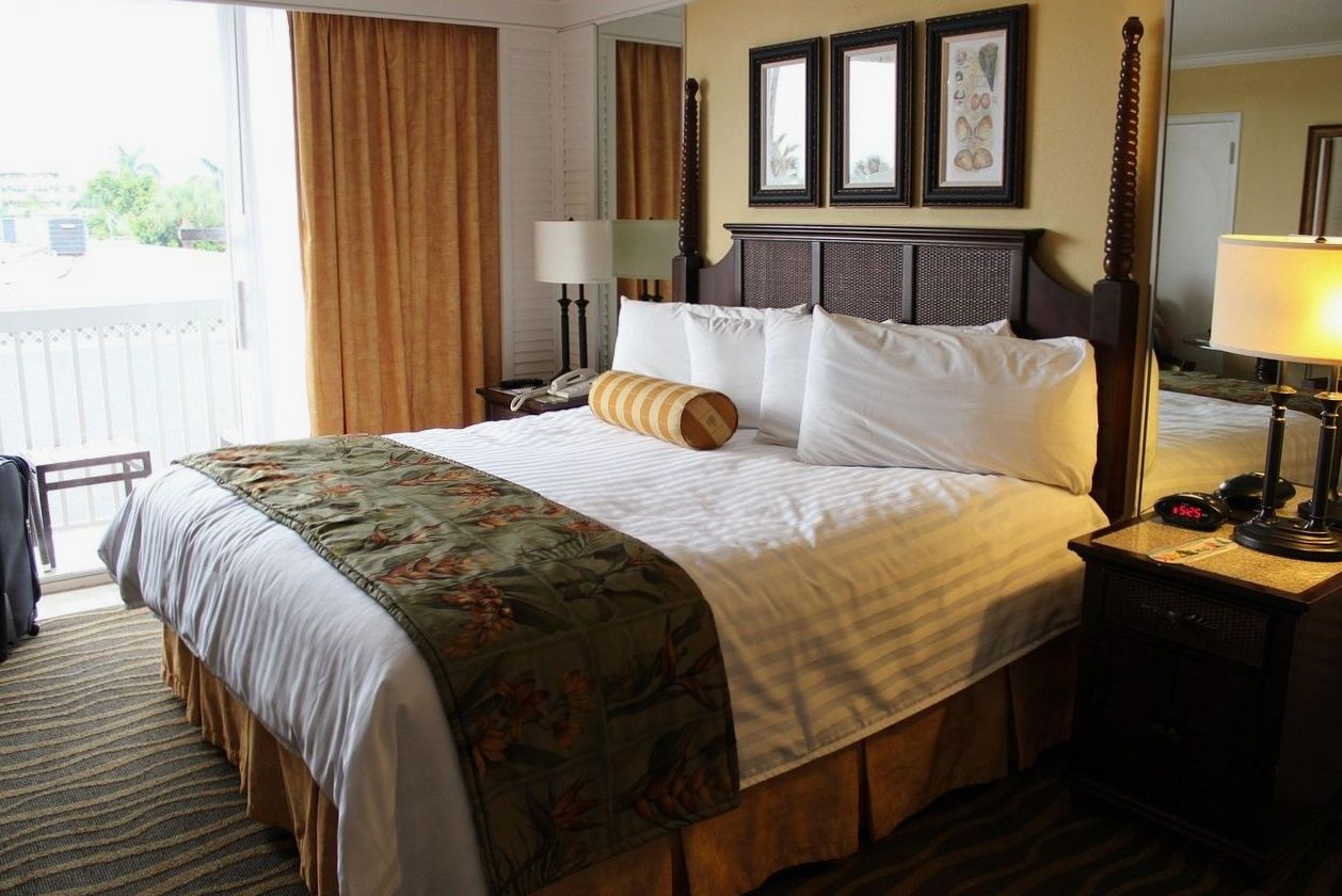 Classic King room detail